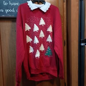 Gopher Sport Red Holiday Sweatshirt with Tree Design XL